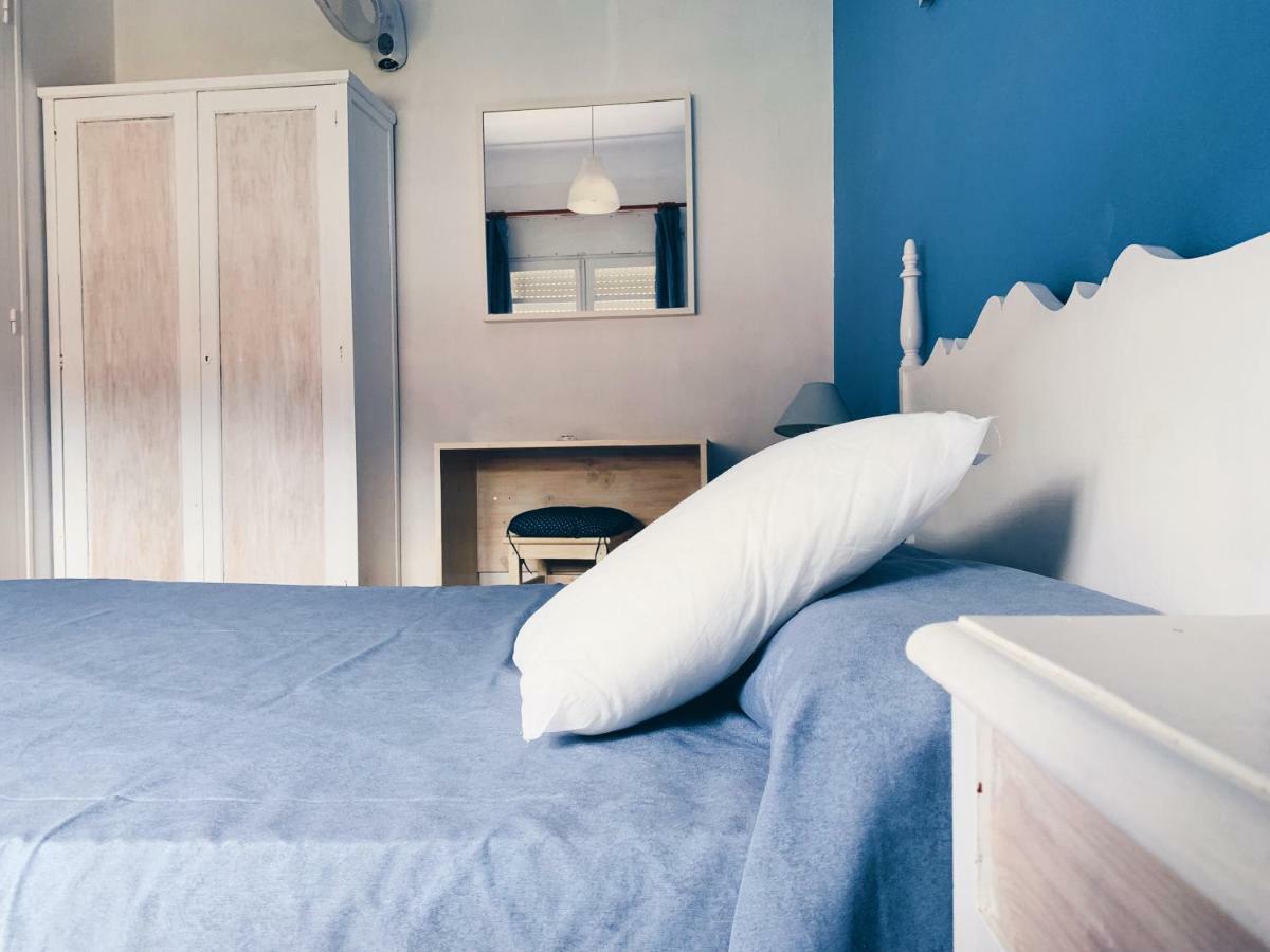 Hostal Портбоу Экстерьер фото